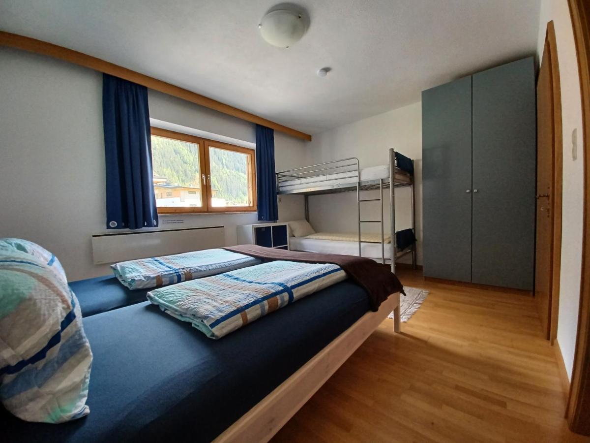 Haus Am Rechten Fleck カウナータール エクステリア 写真